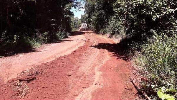 PREFEITURA ITENSIFICA MANUTENÇÃO DAS ESTRADAS VICINAIS DE ILHÉUS