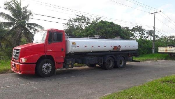 SEFAZ APREENDE CAMINHÃO COM ETANOL IRREGULAR NA BA-093